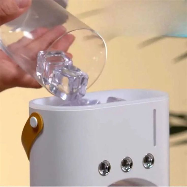 Double-Ended Spray Fan