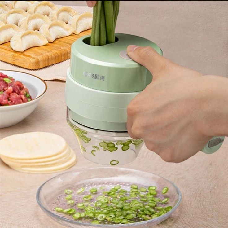 4 in 1 electric vegetable chopper